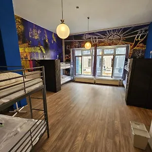  Hostel Beds Magyarország