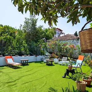 Pensjonat Pela Veranda Exquisite
